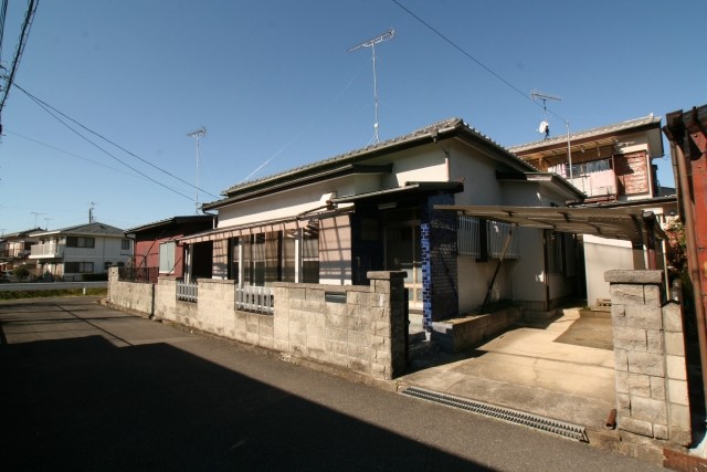 古家付き土地の売却戦略！マンション売却との違いとは？